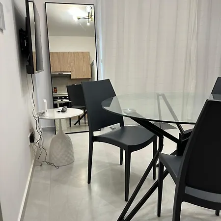 -mari- Cozy At Engomi Near Unic דירה ניקוסיה