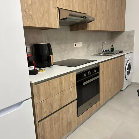 Apartamento -mari- Cozy At Engomi Near Unic