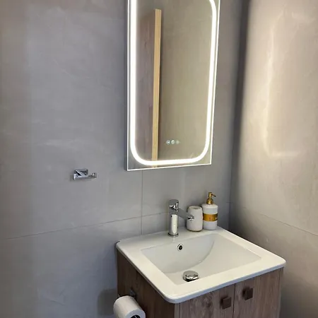 Apartamento -mari- Cozy At Engomi Near Unic *