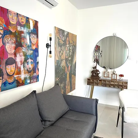 Apartamento -mari- Cozy At Engomi Near Unic *