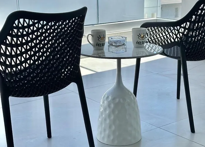 Διαμέρισμα -mari- Cozy At Engomi Near Unic Λευκωσία